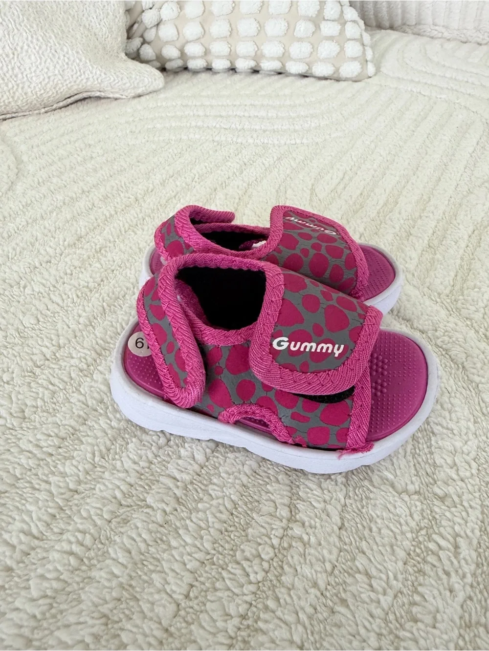 Kids Pink Adjustable Open-Toe Sandals - size 19 EU - NEW